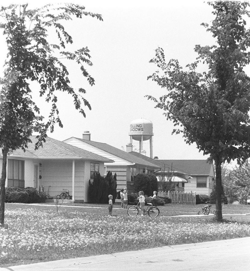 Historic - Kids playing in yards near Campbell St watertower - 1965